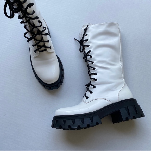 ASOS lace up boots currently sold out - Picture 2 of 4